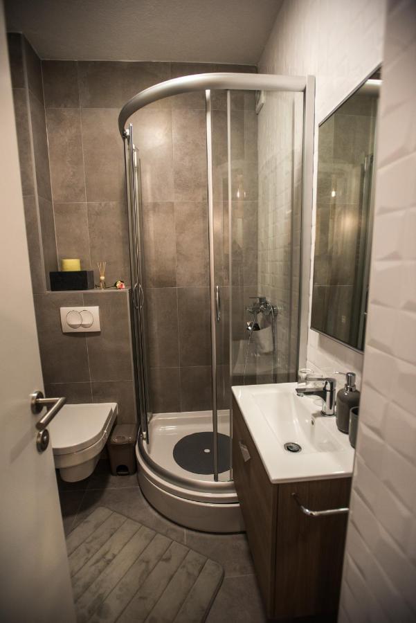 Studio Apartman Dakovo In Exterior photo
